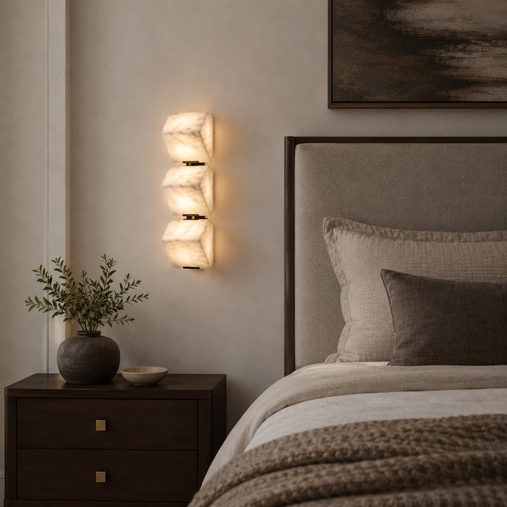 Novira Wall Lamp