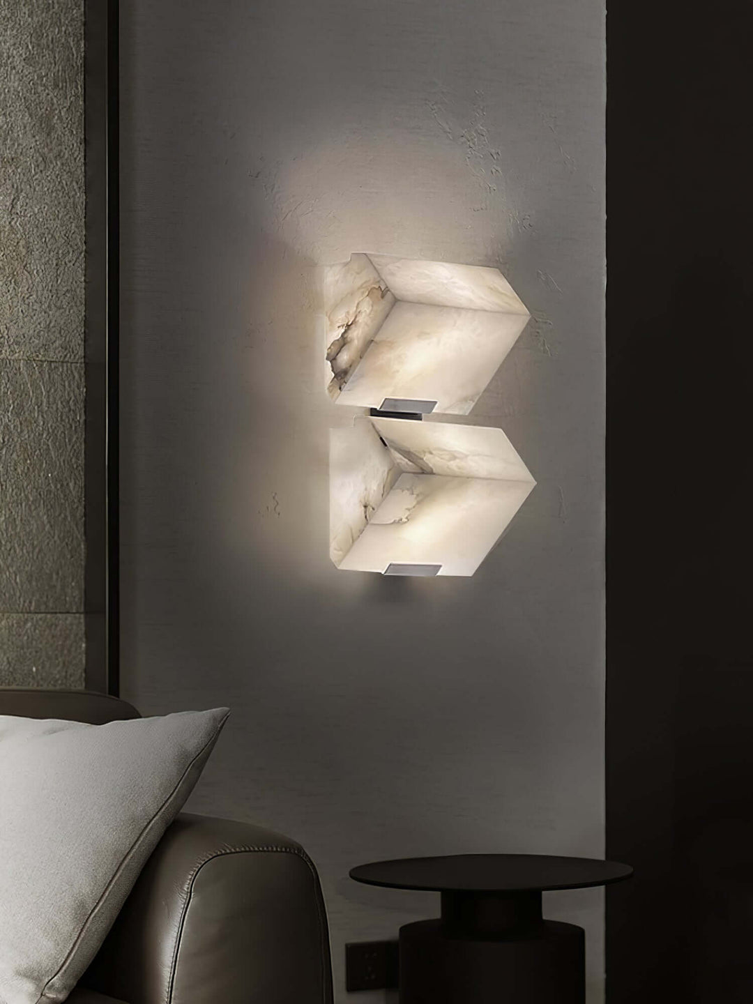 Novira Wall Lamp – Modern Minimalist Spanish Alabaster
