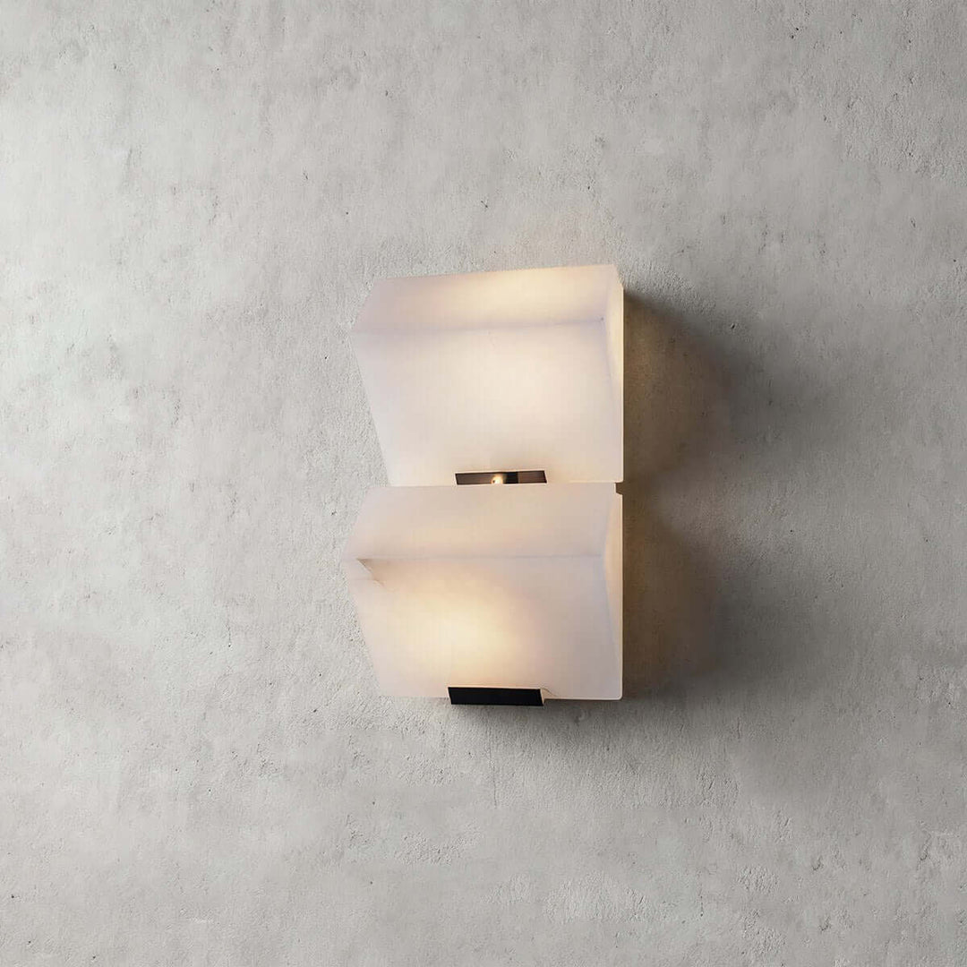Novira Wall Lamp