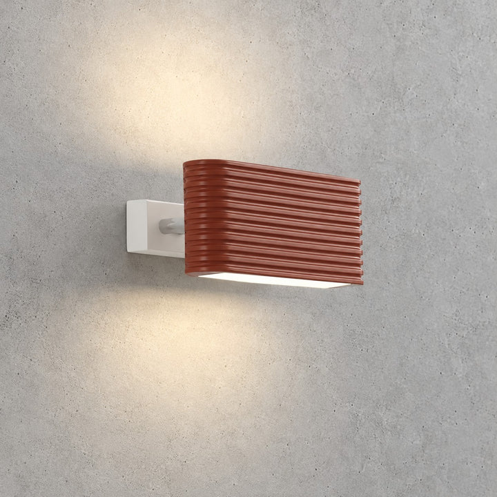 Ocaripo Wall Lamp