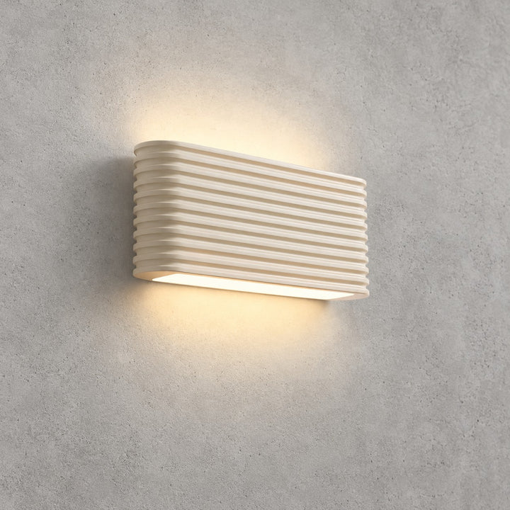 Ocaripo Wall Lamp