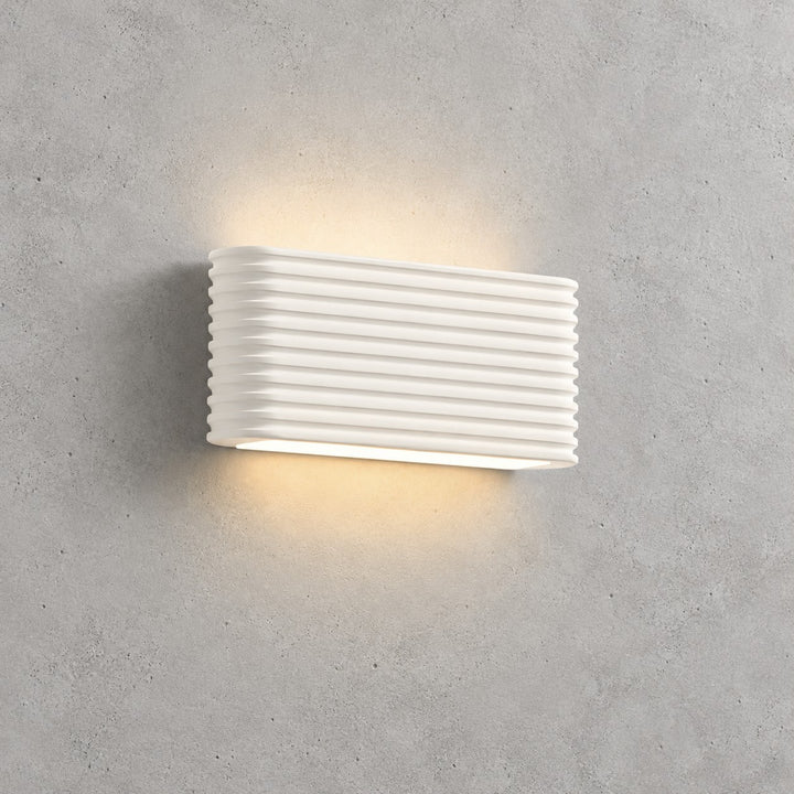 Ocaripo Wall Lamp