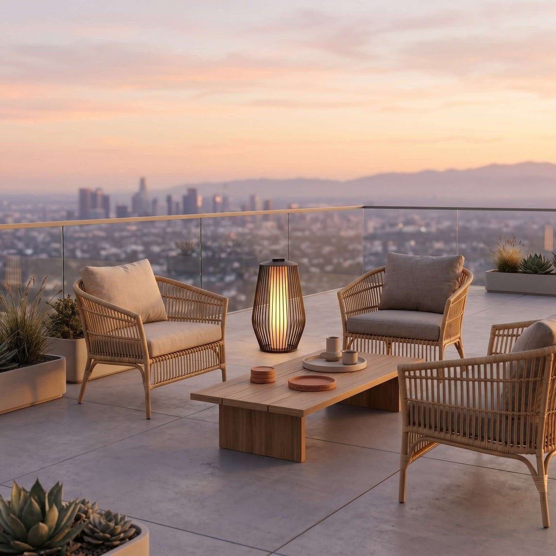 Olyris Outdoor Floor Lamp - Minimalist Solar Ambient Lighting