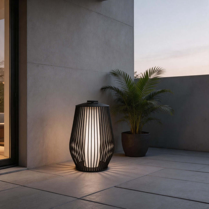 Olyris Outdoor Floor Lamp - Minimalist Solar Ambient Lighting