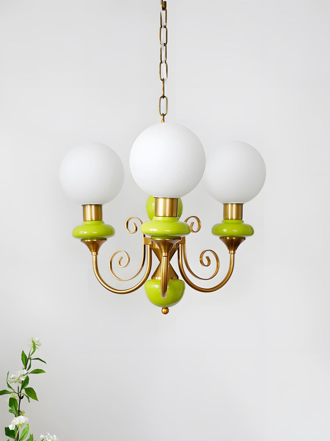 Onyx Chandelier | Elegant Glass & Gold Vintage Lighting | Vinlighting | Vinlighting