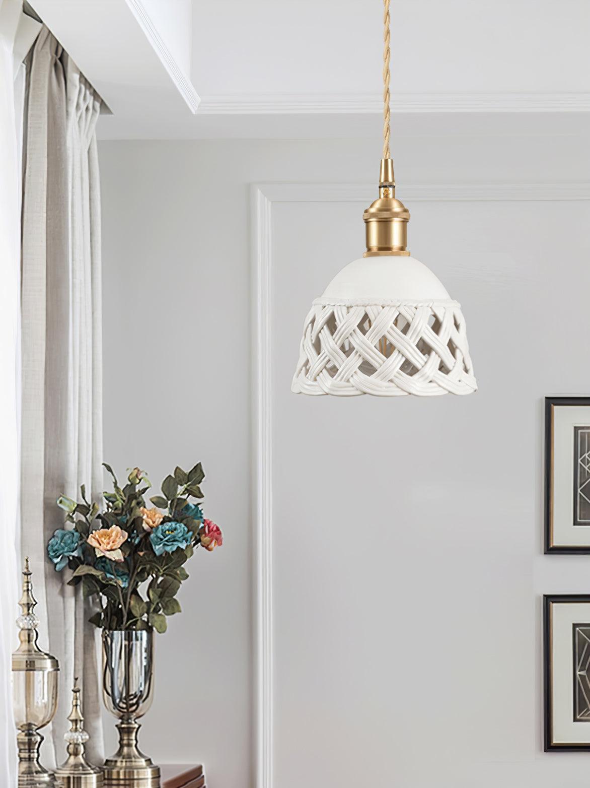 Openwork Ceramic Pendant Lamp - Vinlighting