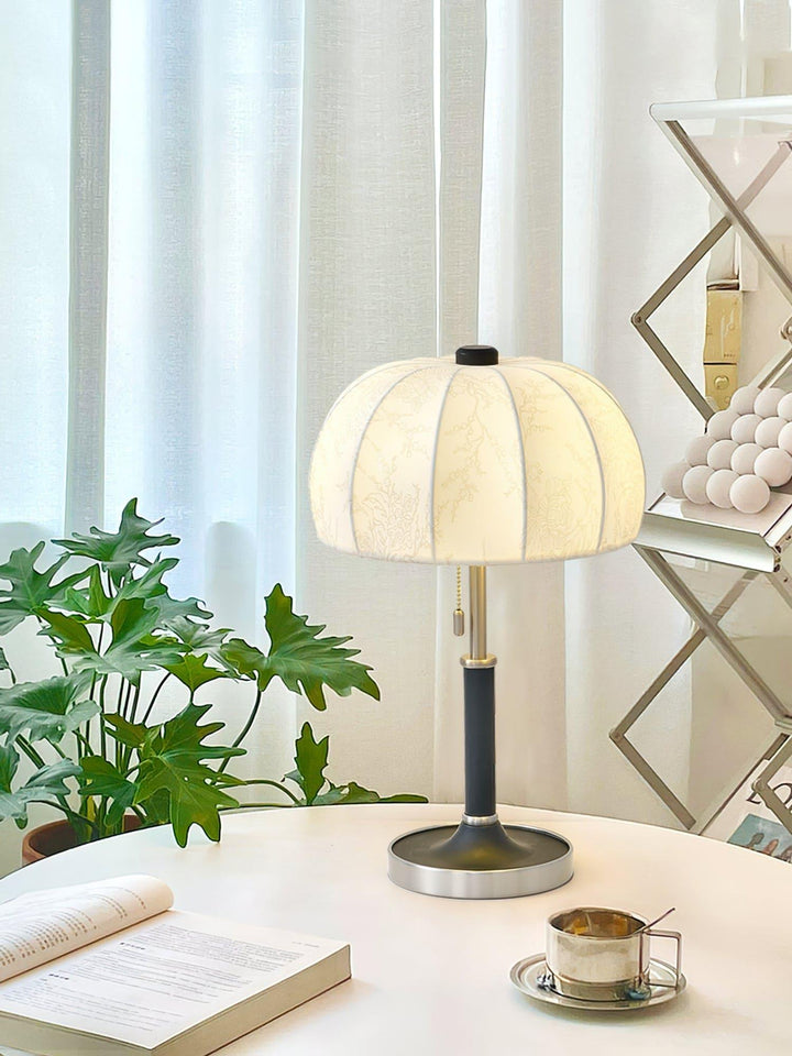 Orchid Fabric Table Lamp - Rustic & Vintage Charm | Vinlighting | Vinlighting