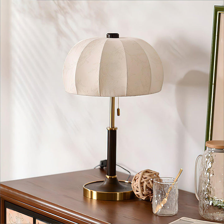 Orchid Fabric Table Lamp - Rustic & Vintage Charm | Vinlighting | Vinlighting