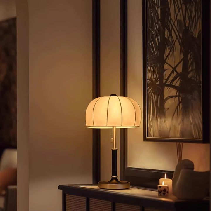 Orchid Fabric Table Lamp - Rustic & Vintage Charm | Vinlighting | Vinlighting