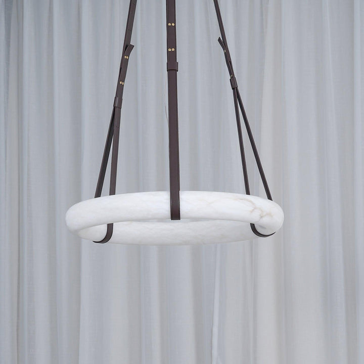Oslo Pendant Light | Circle Alabaster Chandelier for Living Room | Vinlighting | Vinlighting