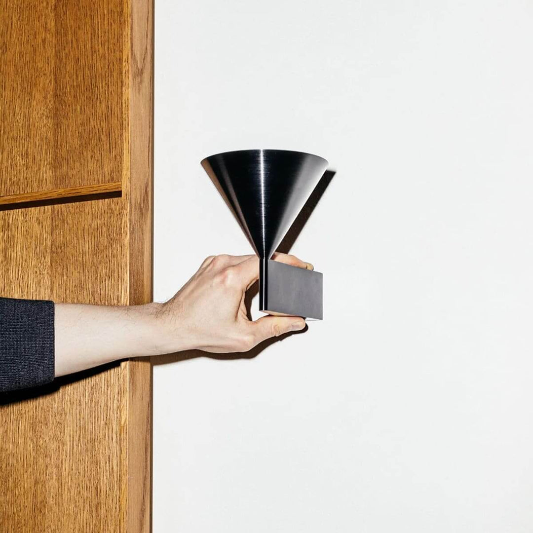 Ozyra Wall Lamp – Nordic Minimalist Creative Conical Lighting