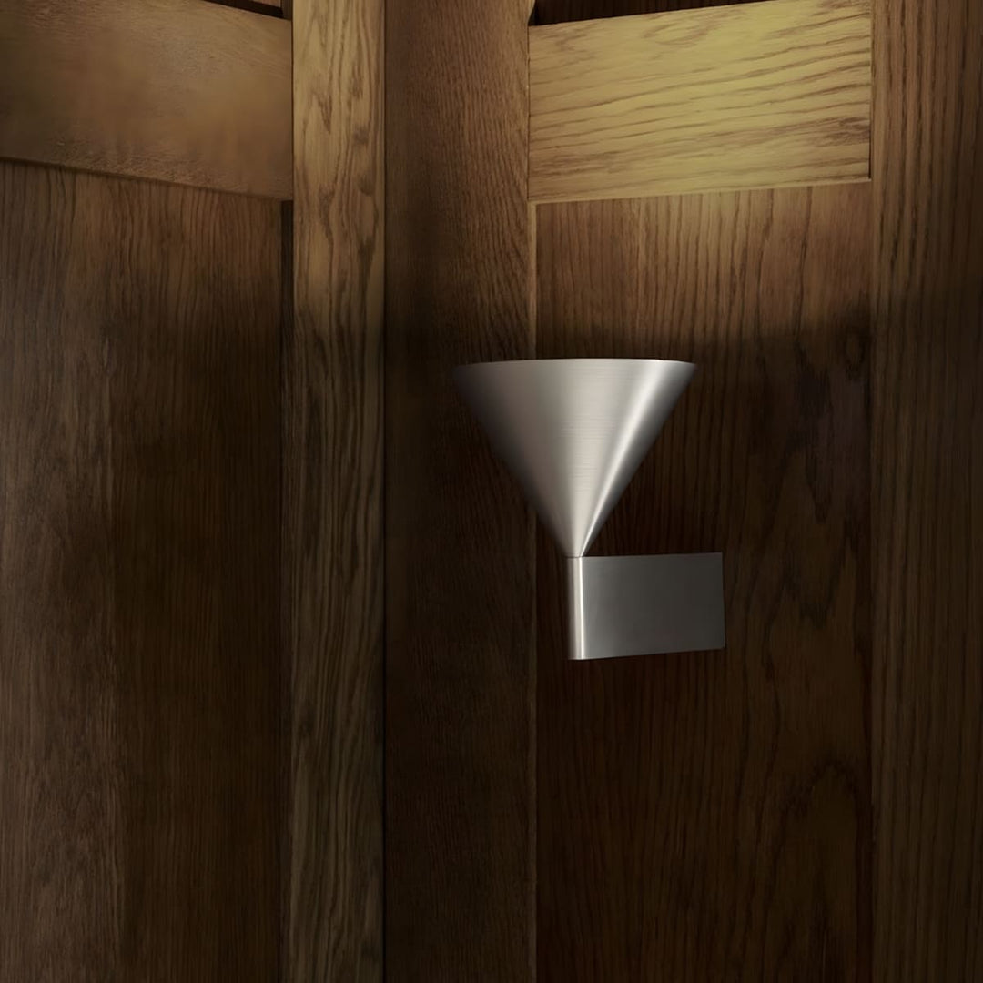 Ozyra Wall Lamp – Nordic Minimalist Creative Conical Lighting