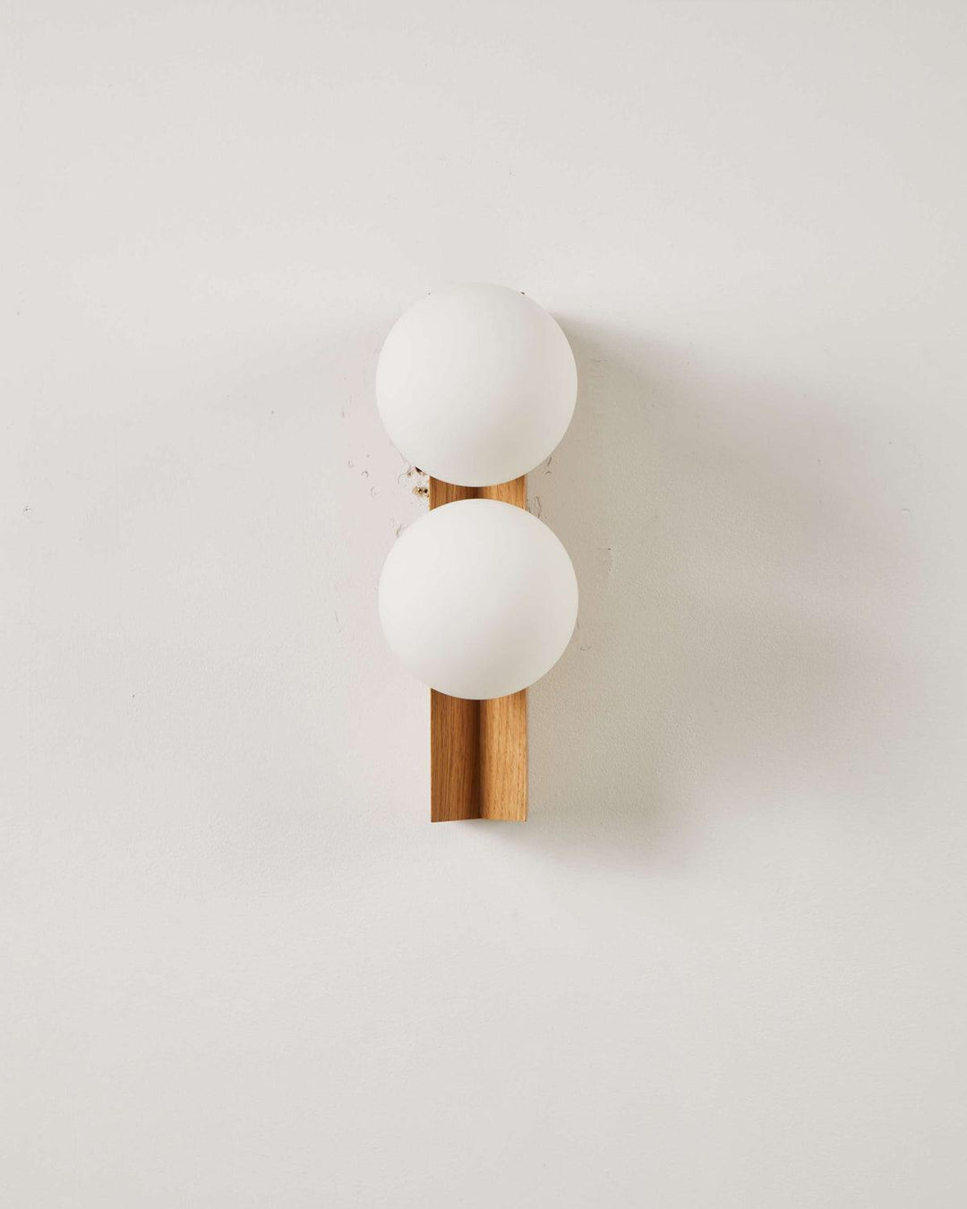 Palla Wall Light - Elegant Opal & Titanium Spherical Design | Vinlighting