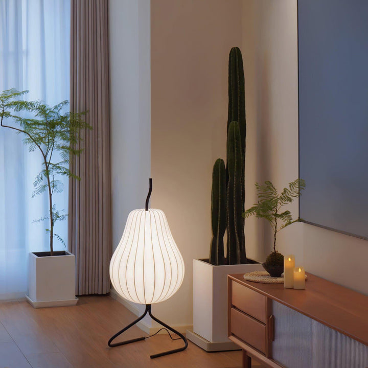 Pear Silk Floor Lamp - Elegant Silk Wound Shade, Warm Lighting | Vinlighting | Vinlighting