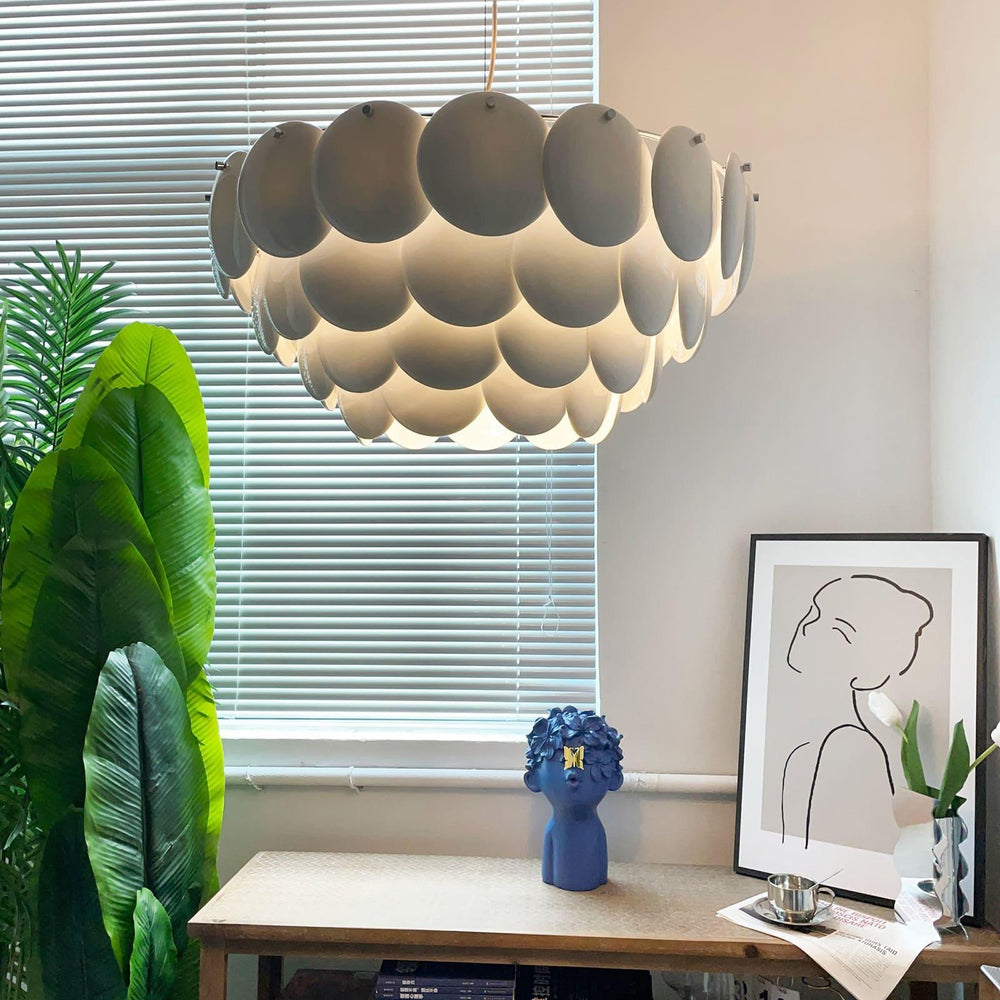 Pembridge Chandelier | Elegant Bone China Lighting Fixture | Vinlighting | Vinlighting