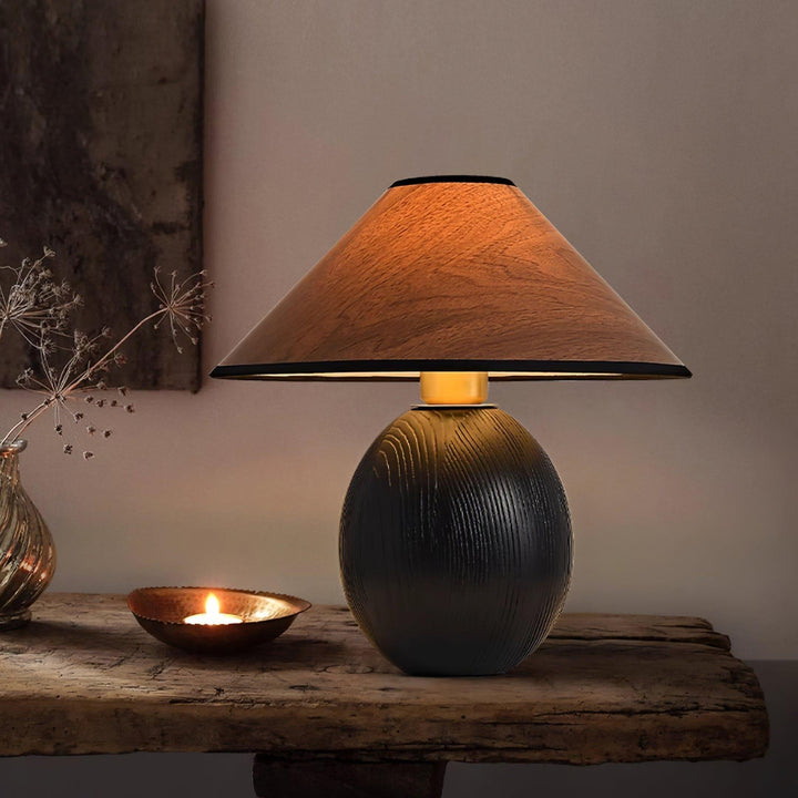 Penna Table Lamp - Wooden Modern Lamp for Bedroom | Vinlighting | Vinlighting
