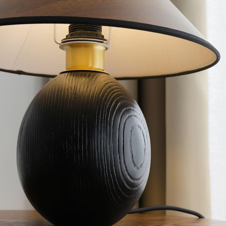 Penna Table Lamp - Wooden Modern Lamp for Bedroom | Vinlighting | Vinlighting