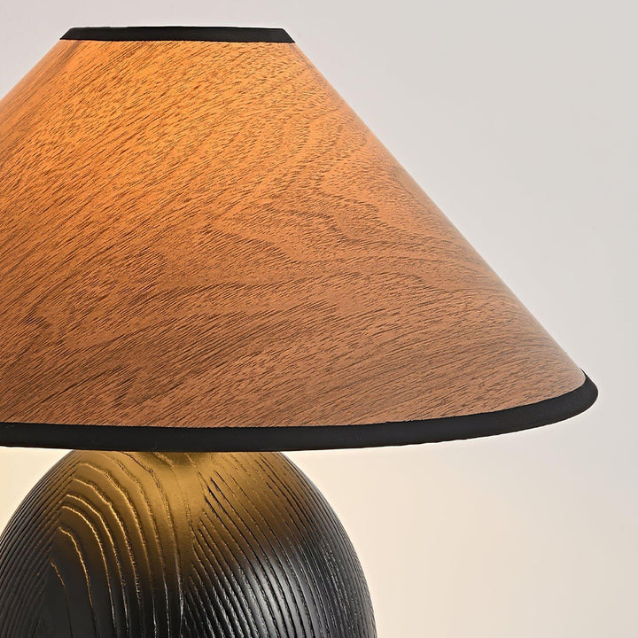Penna Table Lamp - Wooden Modern Lamp for Bedroom | Vinlighting | Vinlighting