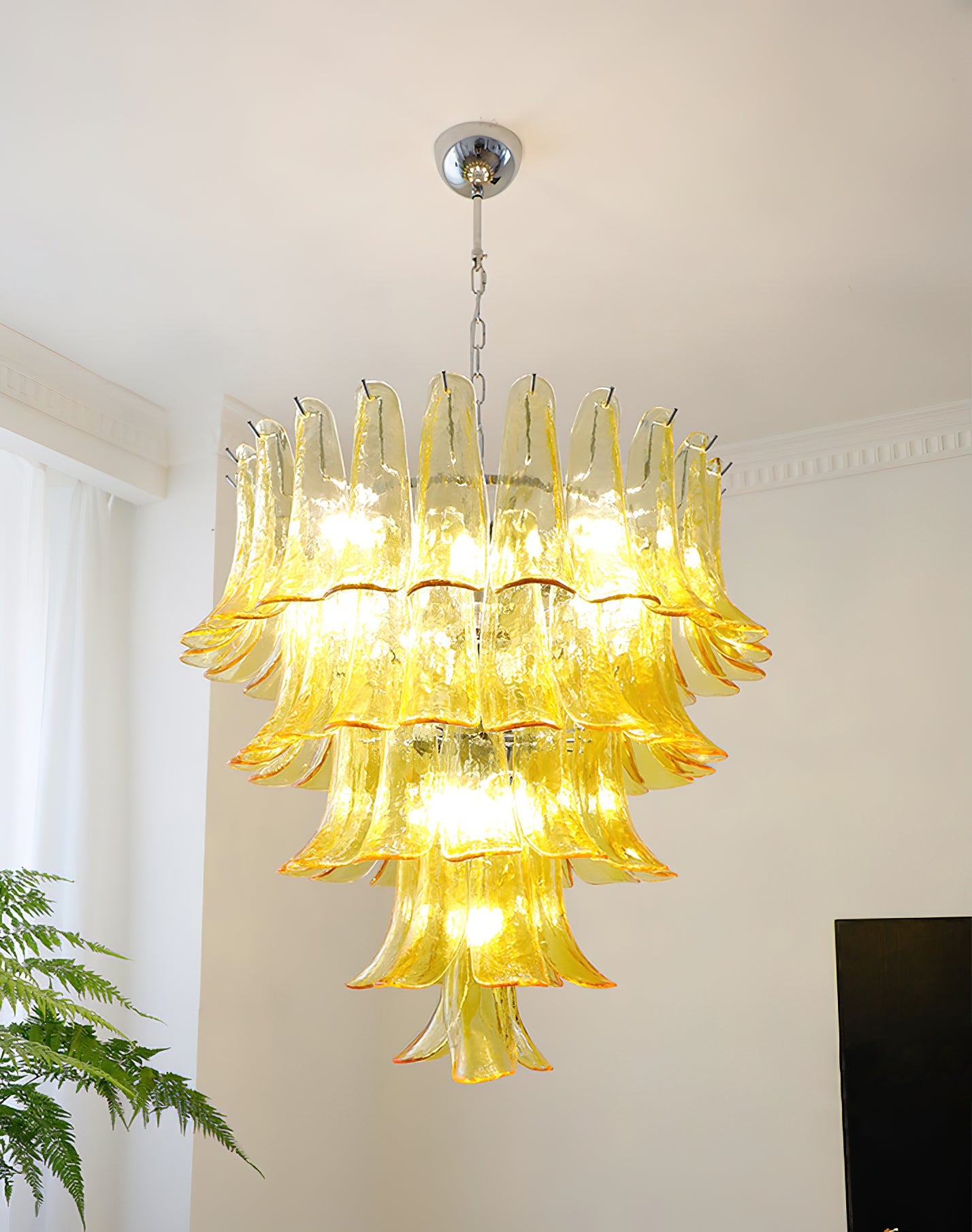 Pergi Chandelier