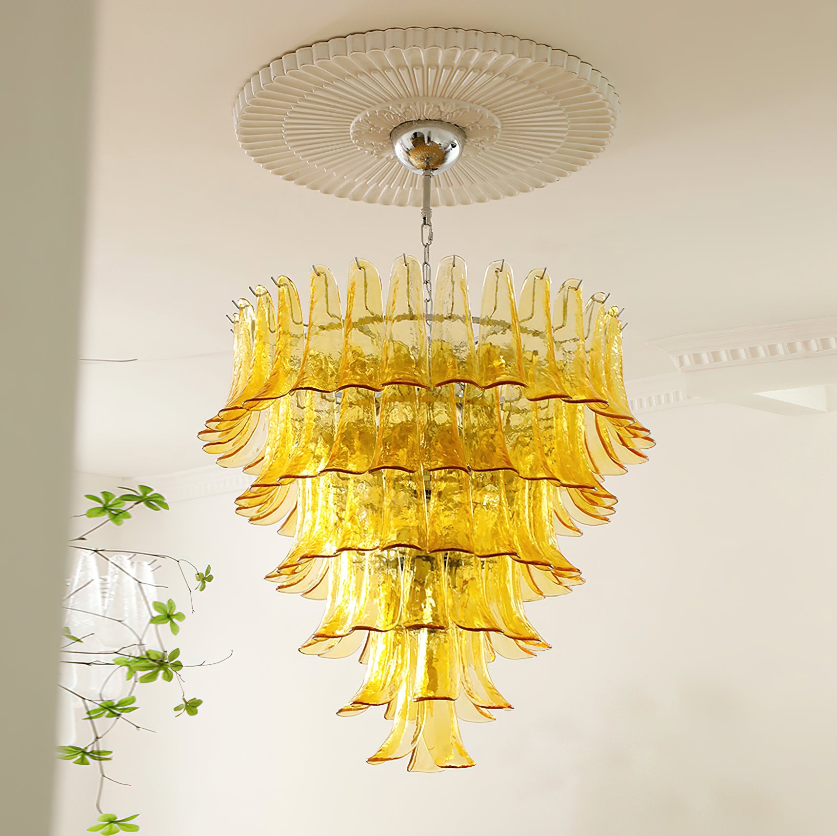 Pergi Chandelier