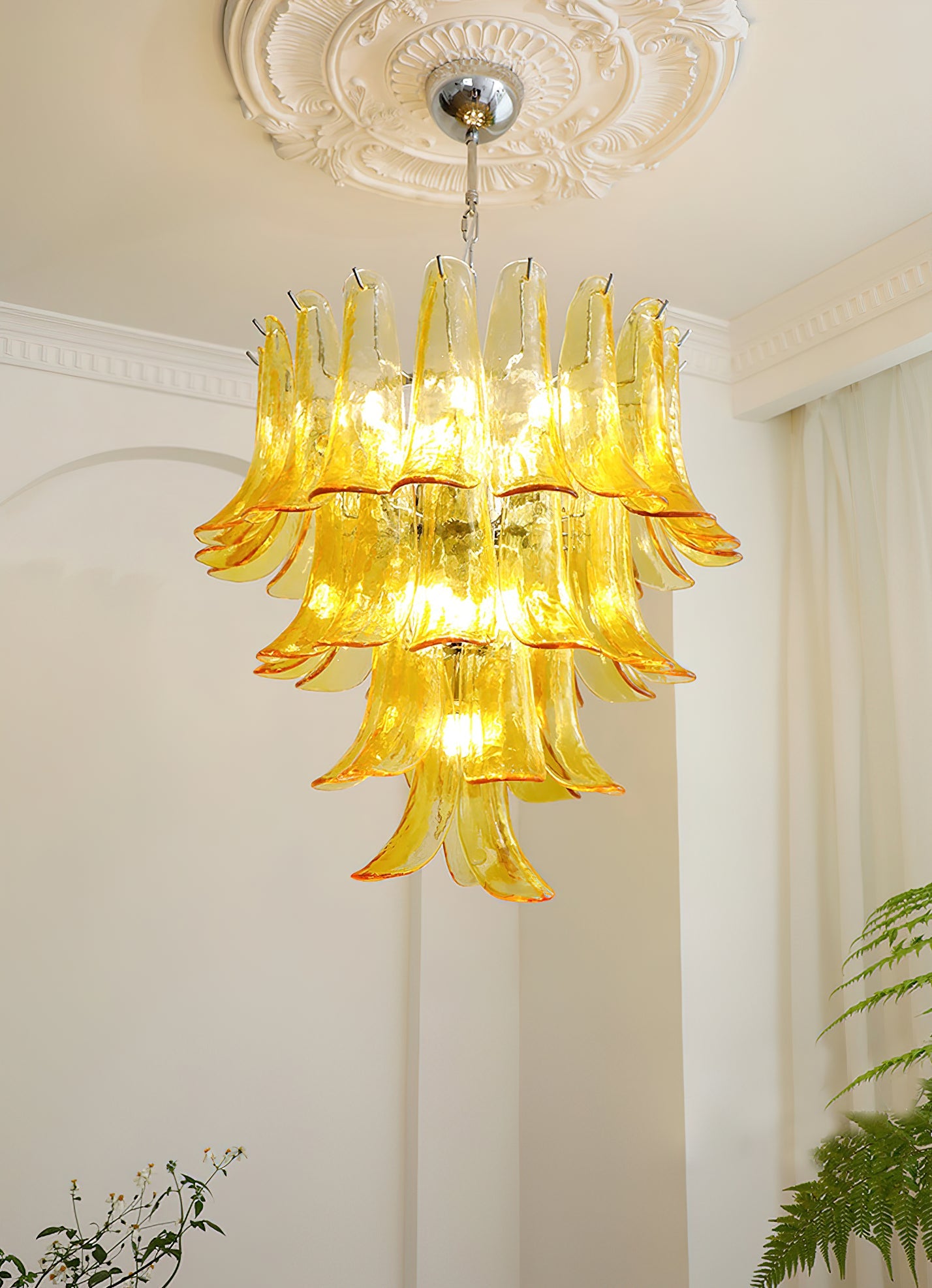 Pergi Chandelier