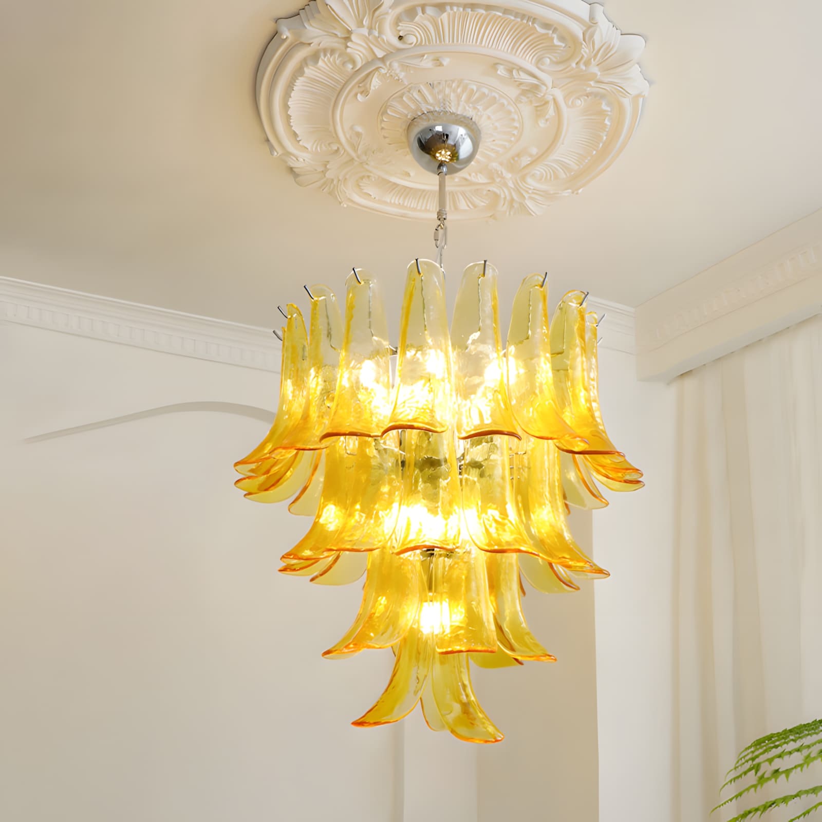 Pergi Chandelier