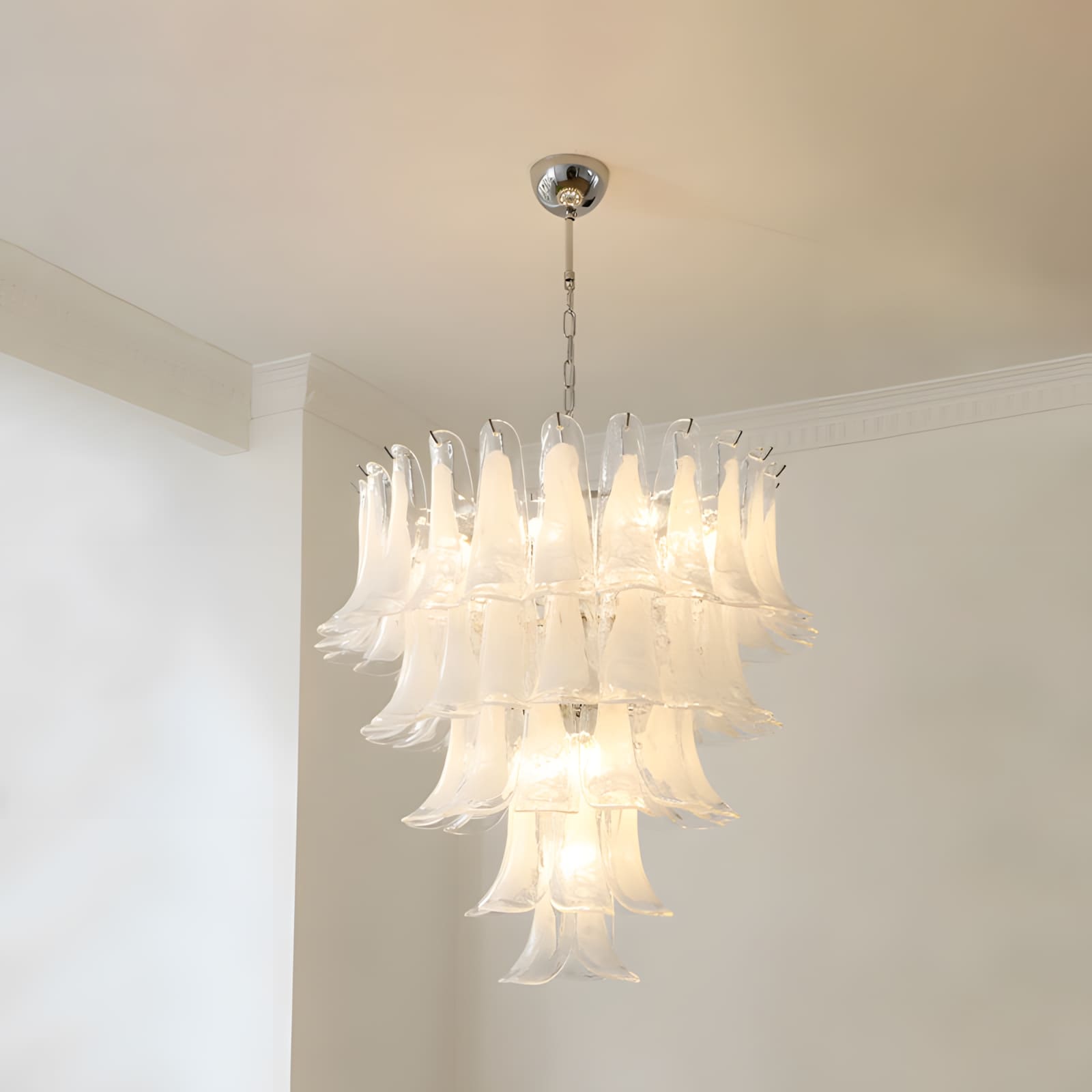 Pergi Chandelier