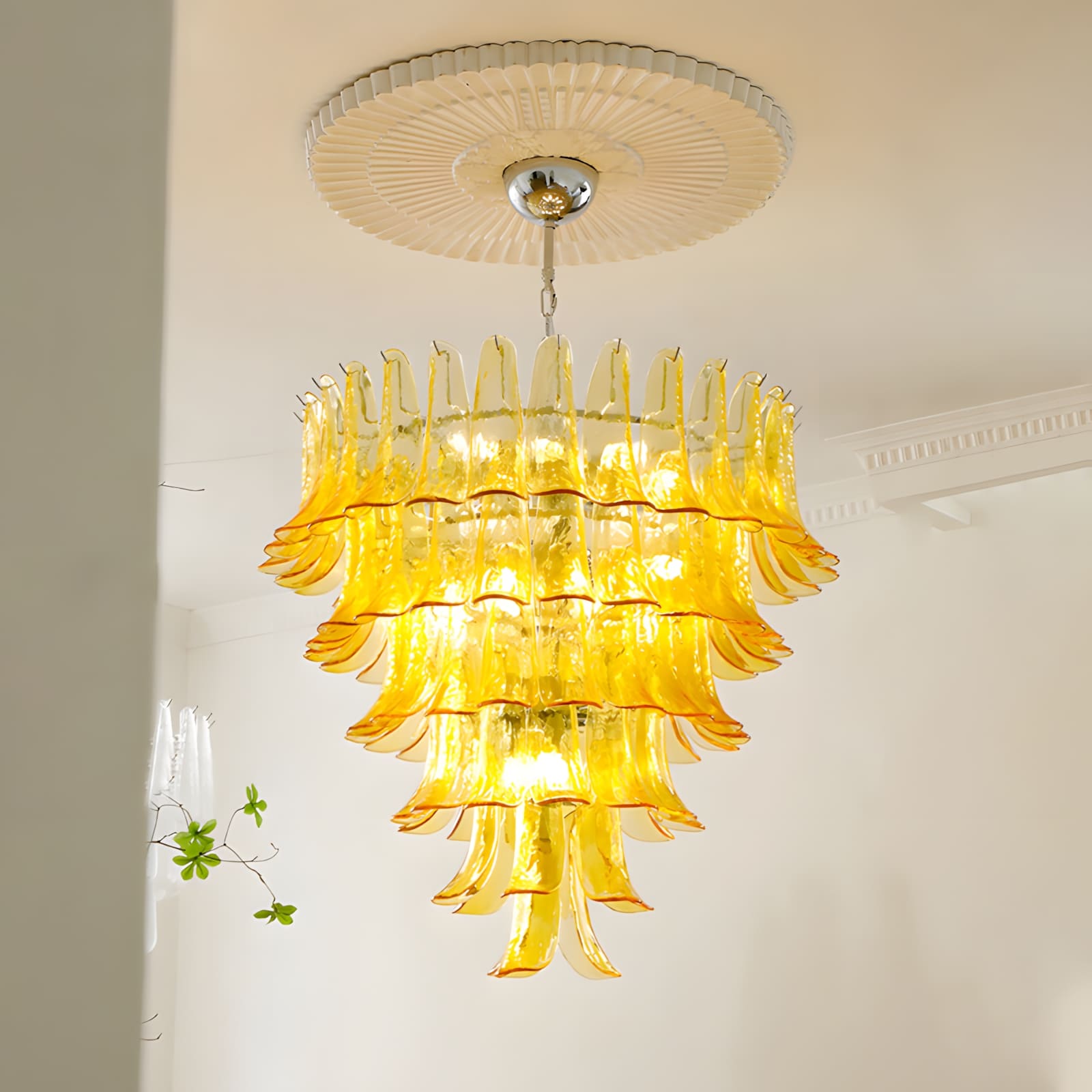 Pergi Chandelier