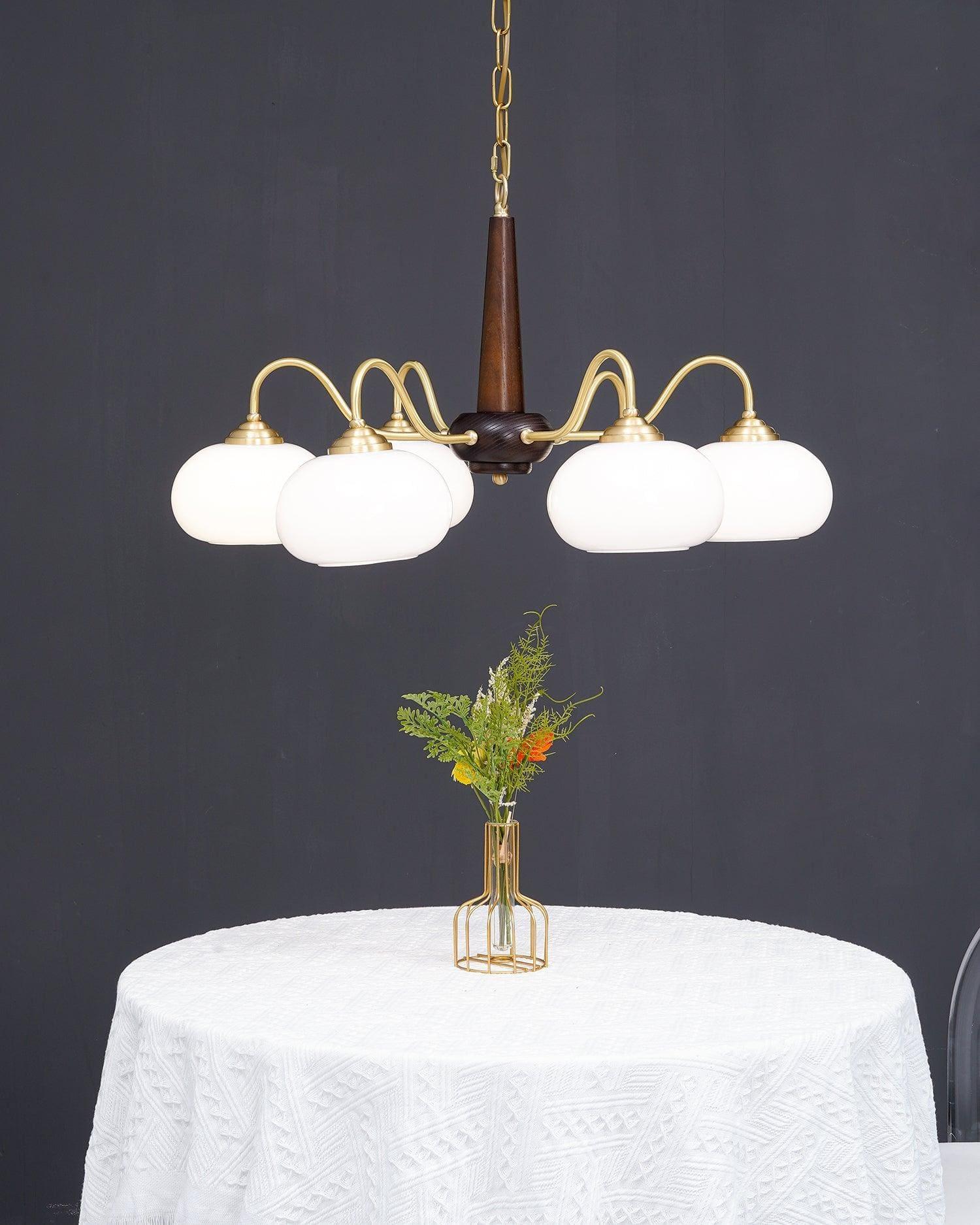 Persimmon Chandelier - Vinlighting