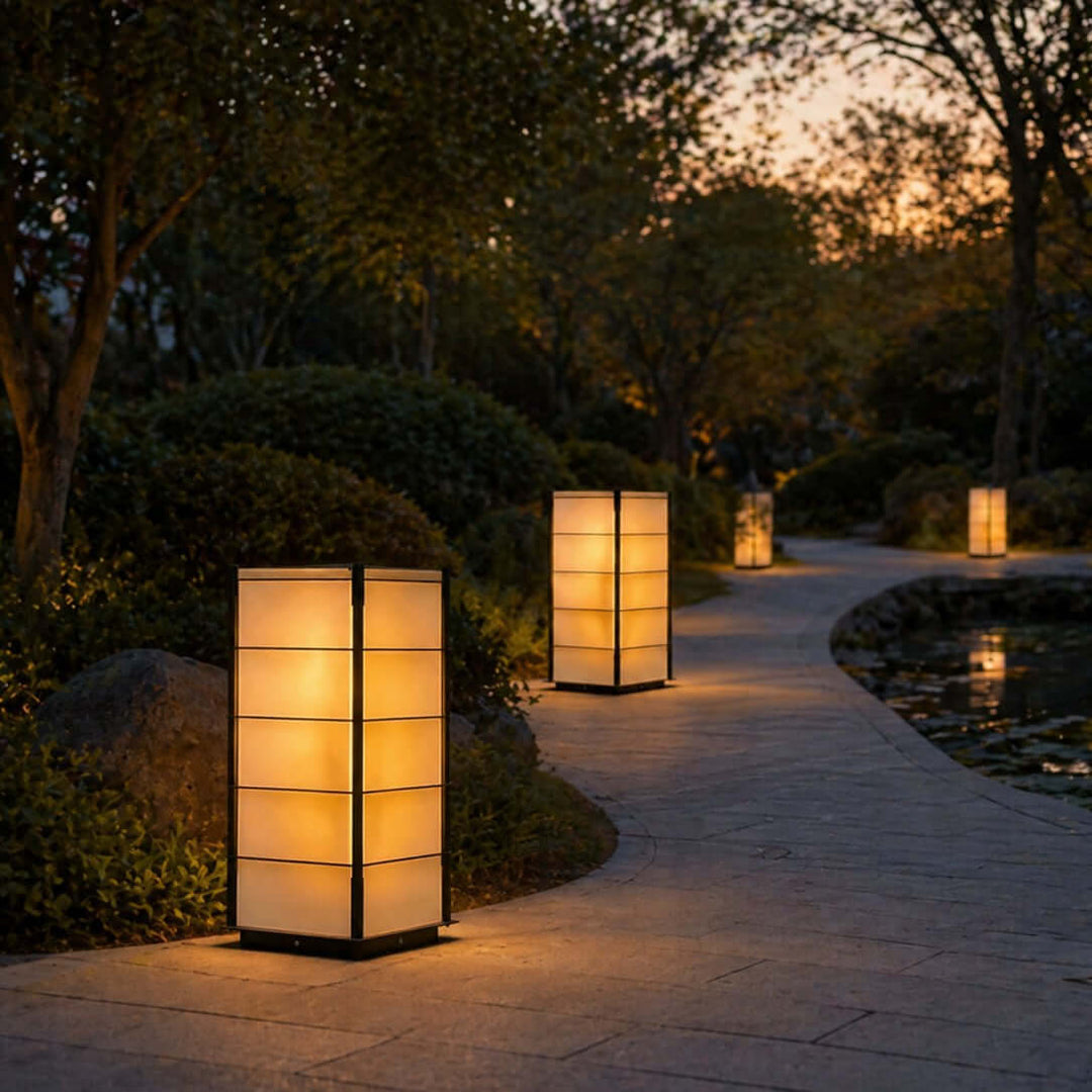 Phaero Outdoor Floor Lamp - Minimalist Wabi-sabi Solar Light