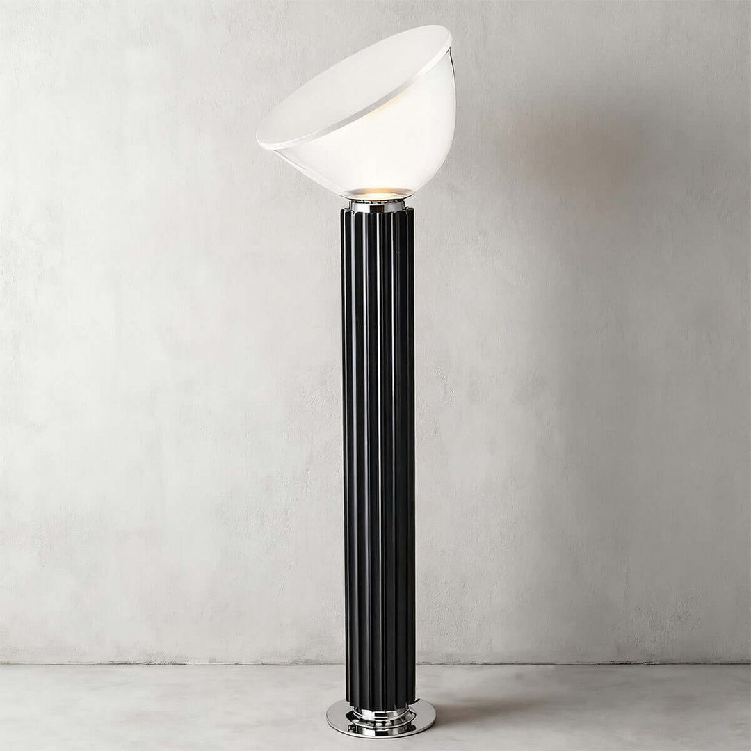 Qanira Floor Lamp – Modern Minimalist and Creative