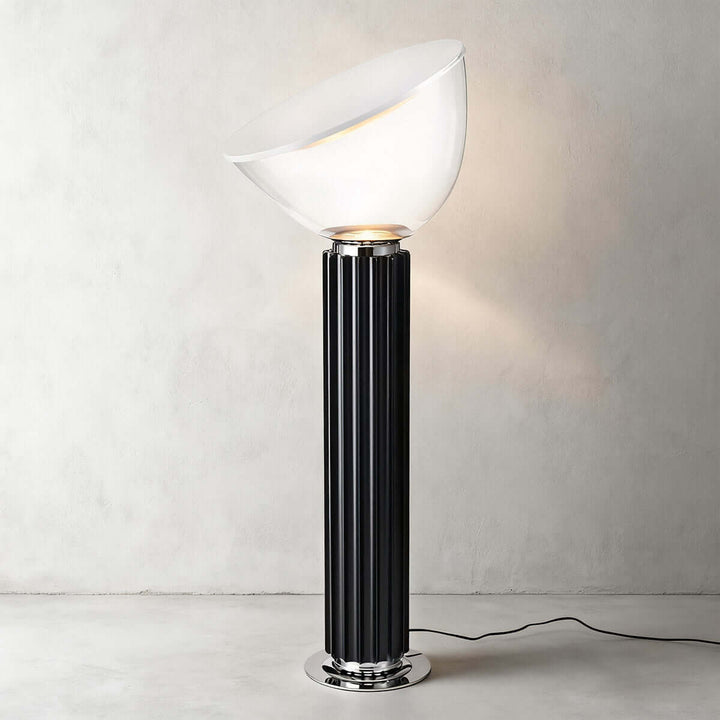 Qanira Floor Lamp – Modern Minimalist and Creative