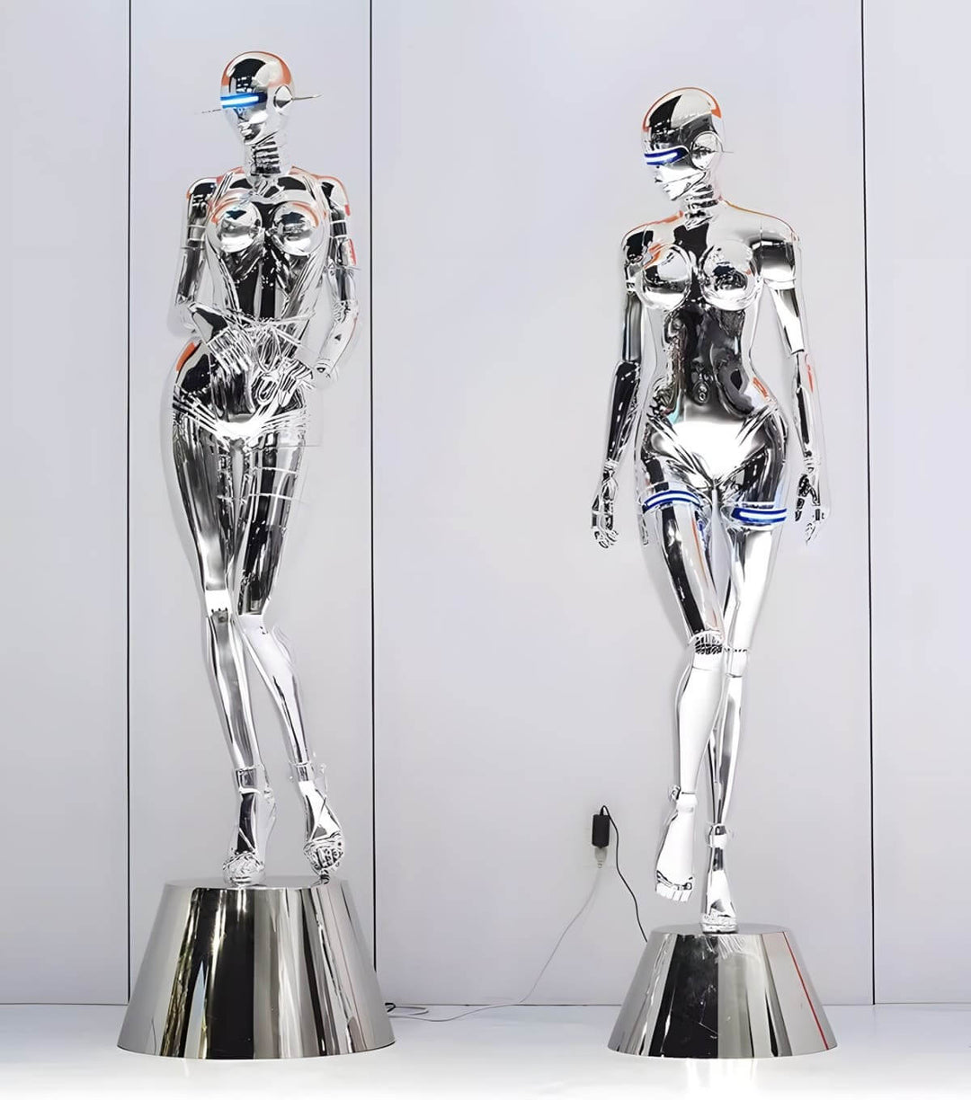 Qelvix Goddess Floor Lamp - Resin Sculpture Decorative Lighting