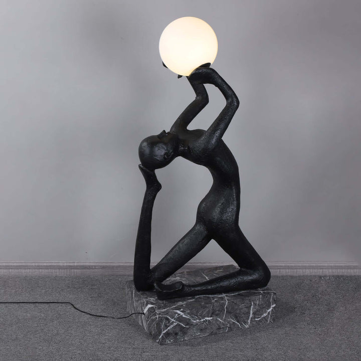 Qemira Sculpture Floor Lamp – Creative Art Light Luxury Decor