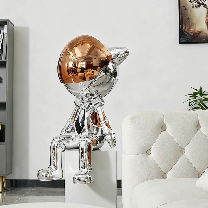 Qeniro Art Deco Sculpture – Futuristic Modern Art Decoration