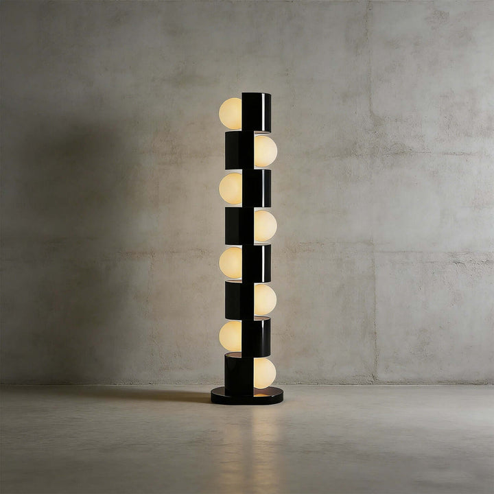 Qevin Floor Lamp – Retro Creative Artistic Floor Lamp