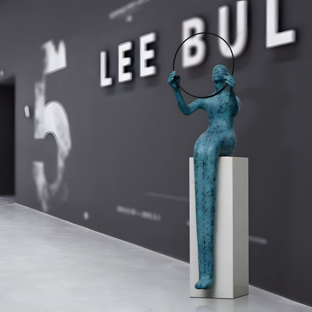 Qireva Decorative Sculpture – Living Room Art Sculpture