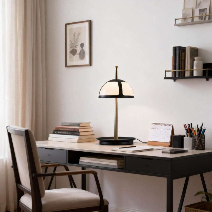 Qunaro Table Lamp – Modern Light Luxury Entryway Lamp
