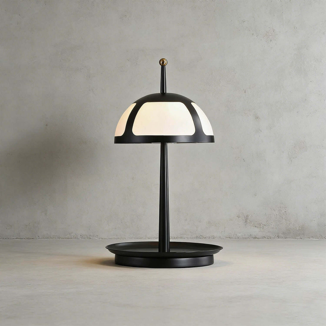 Qunaro Table Lamp – Modern Light Luxury Entryway Lamp