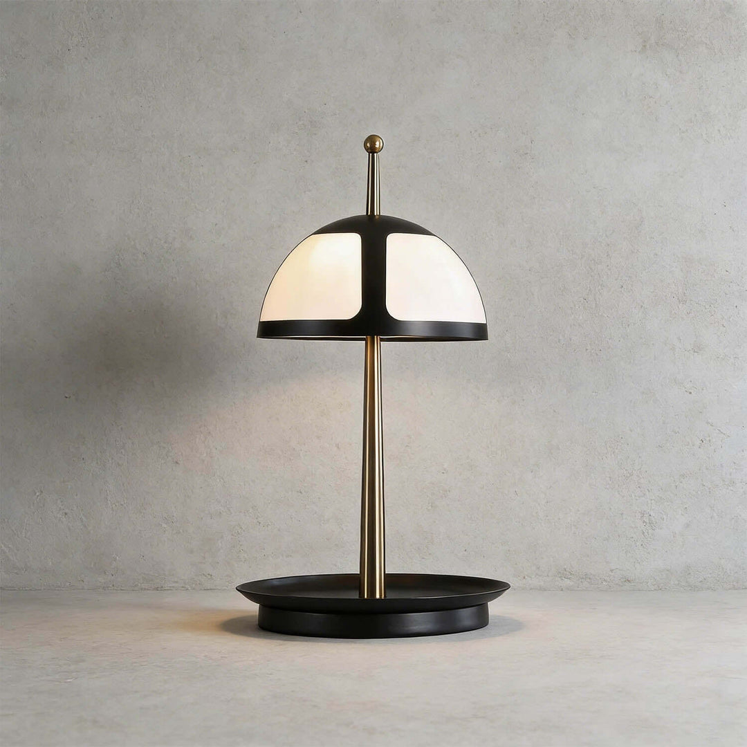 Qunaro Table Lamp – Modern Light Luxury Entryway Lamp