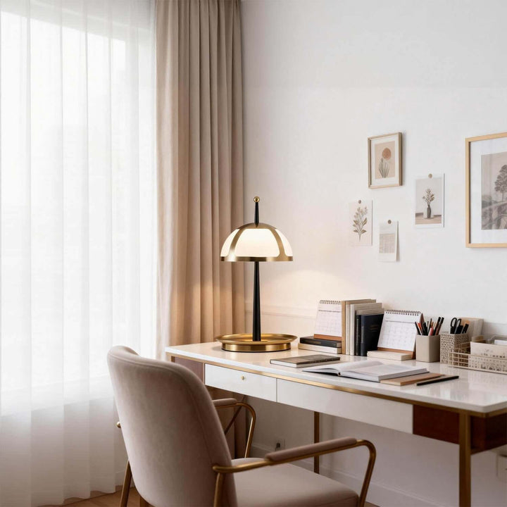 Qunaro Table Lamp – Modern Light Luxury Entryway Lamp