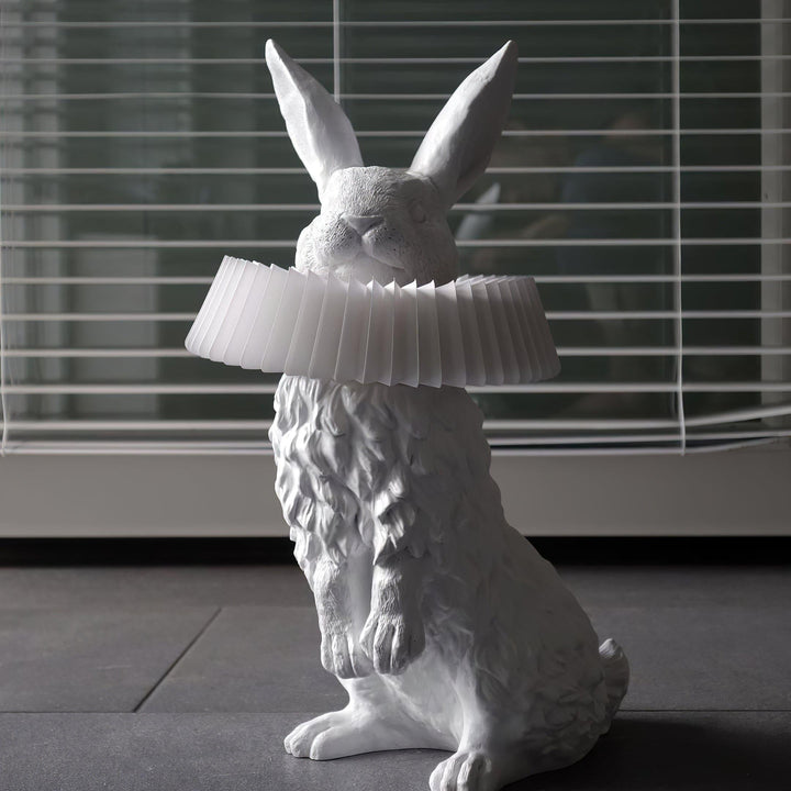 Rabbit White Resin Table Lamp | Vinlighting | Vinlighting | Vinlighting