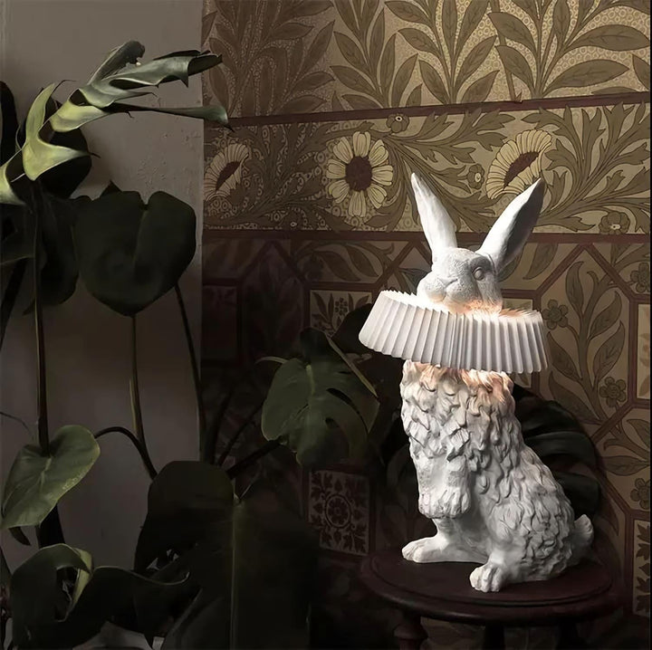 Rabbit White Resin Table Lamp | Vinlighting | Vinlighting | Vinlighting
