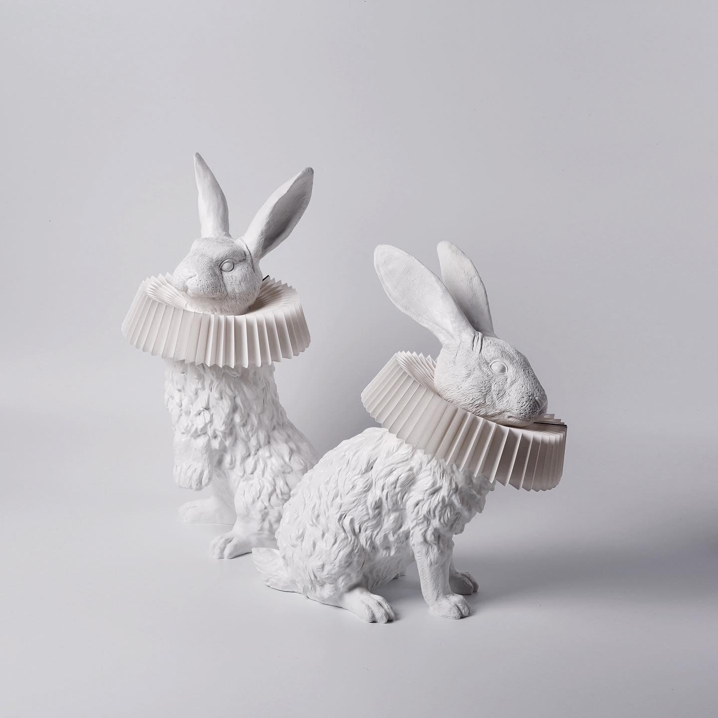 Rabbit White Resin Table Lamp - Vinlighting