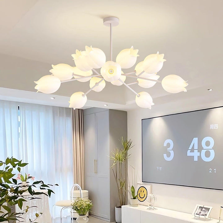 Ricko Chandelier | Floral Design & Soft Illumination | Vinlighting | Vinlighting