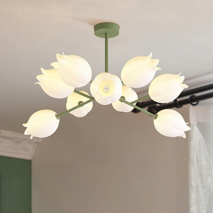Ricko Chandelier | Floral Design & Soft Illumination | Vinlighting | Vinlighting