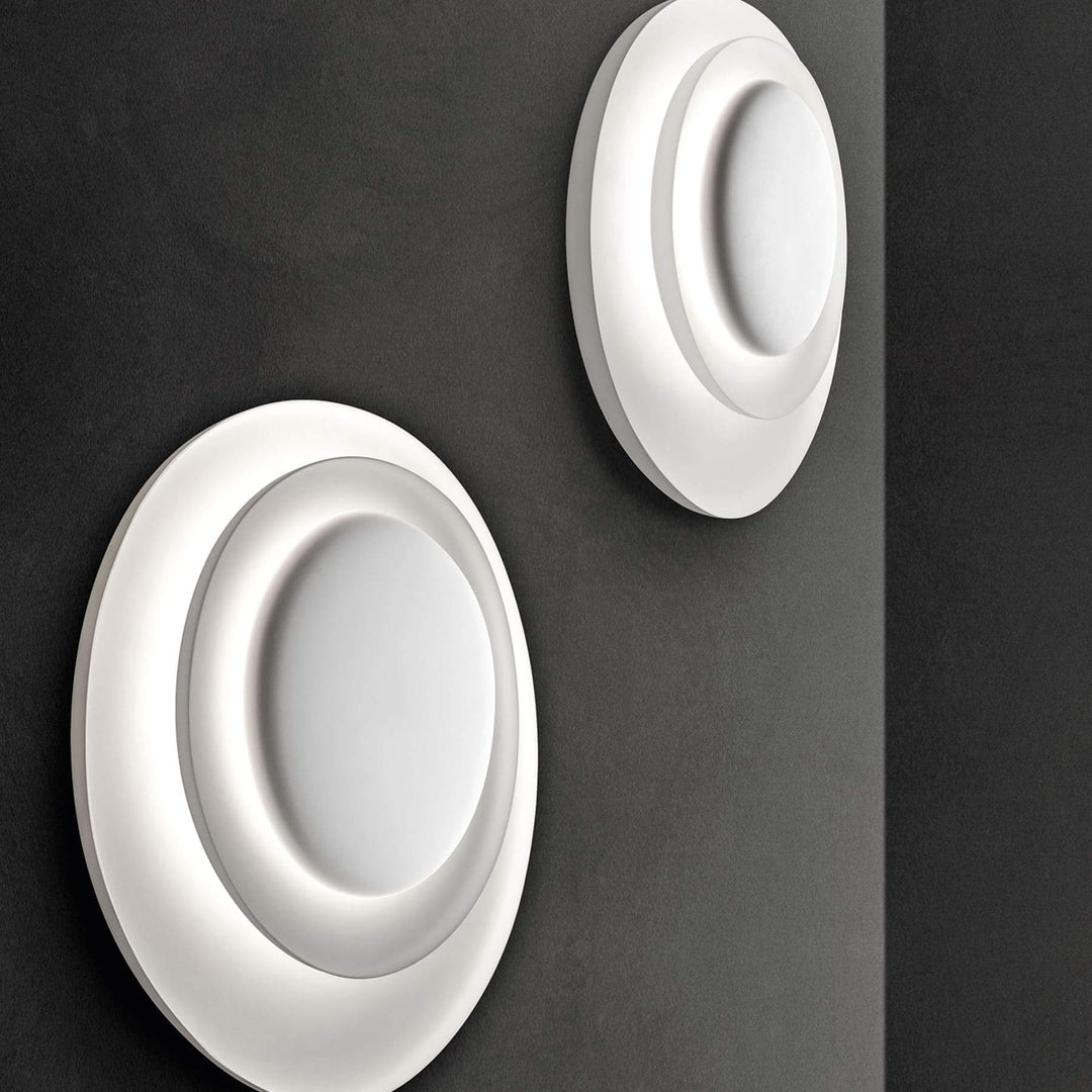 Rivano Wall Sconce – Modern Minimalist Bedside Wall Lamp