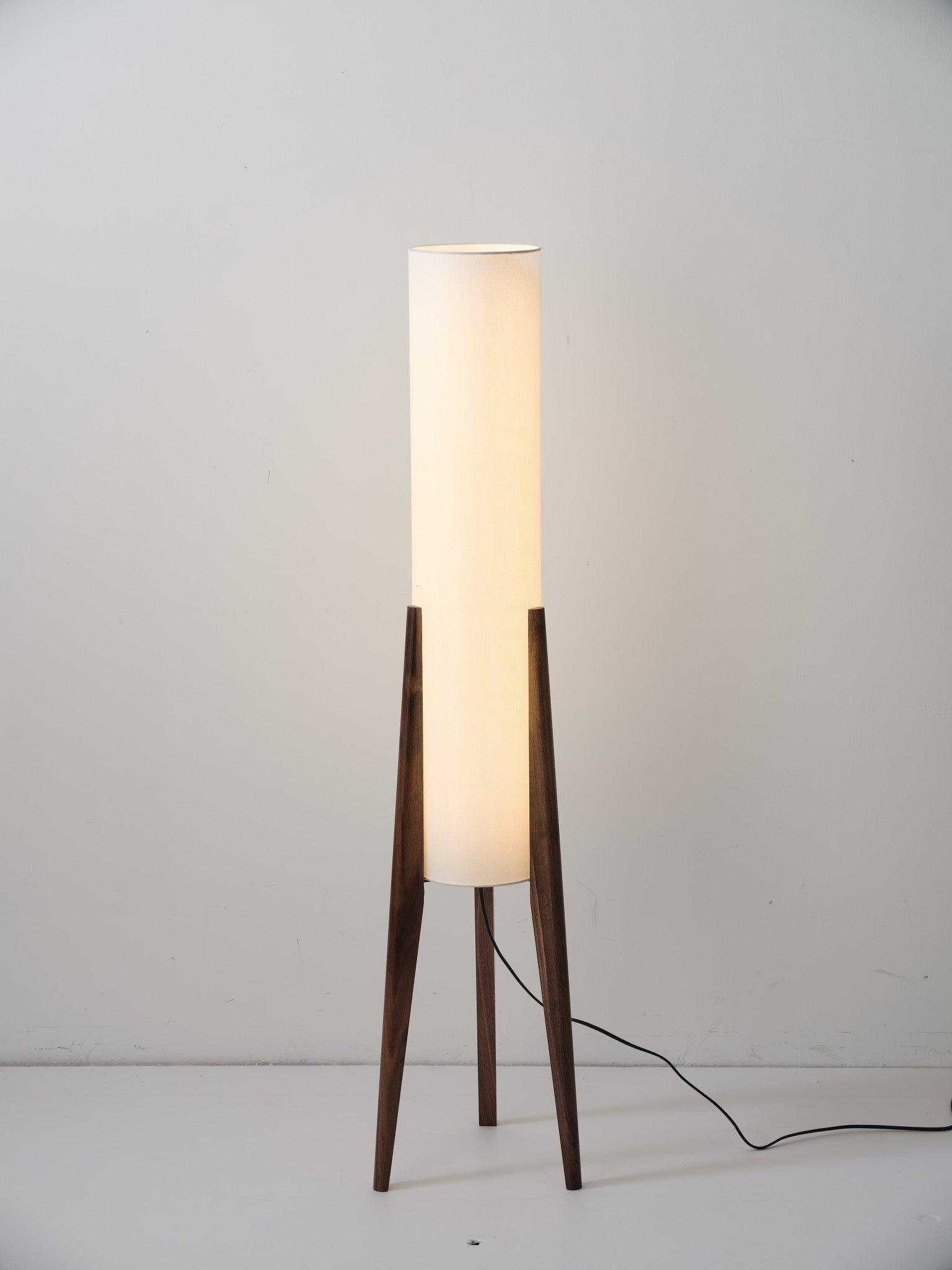 Rocket Tripod Floor Lamp – Minimalist Japanese-Inspired Lighting