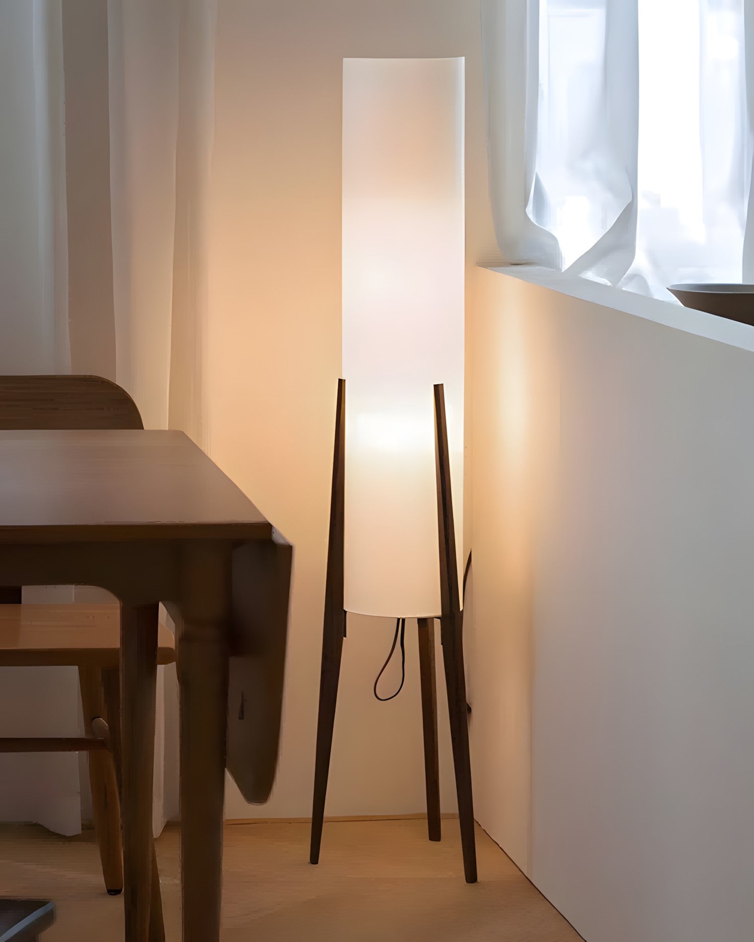 Rocket Tripod Floor Lamp