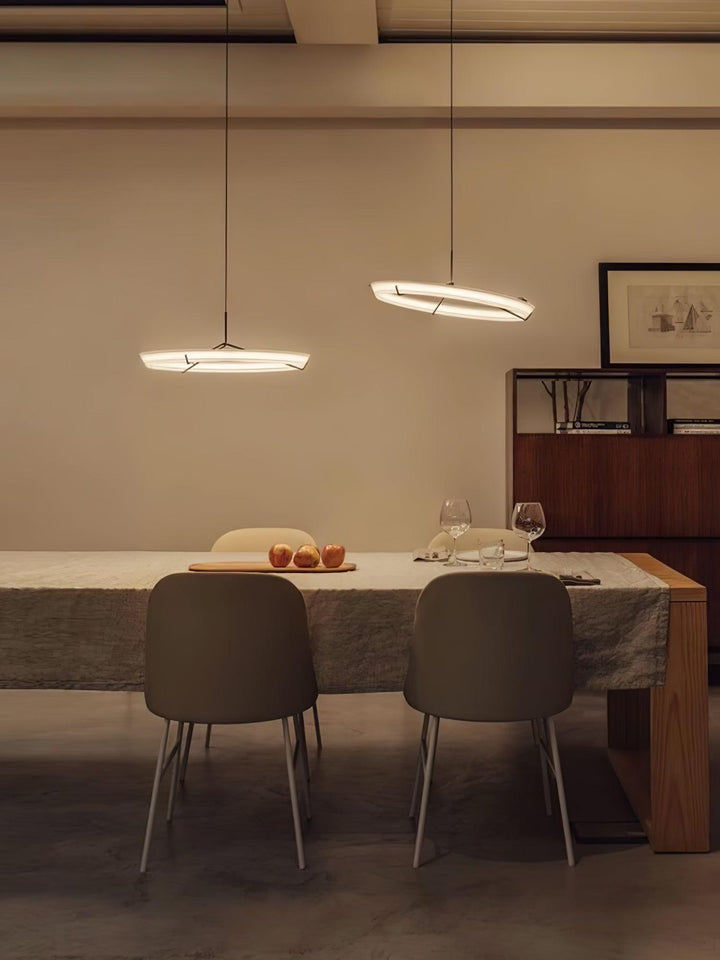 Round Vielle Pendant Light - Art Deco Elegance | Vinlighting | Vinlighting